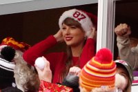 Taylor Swift Celebrates Christmas at Travis Kelce's Chiefs vs. Steelers Game in Pittsburgh 048